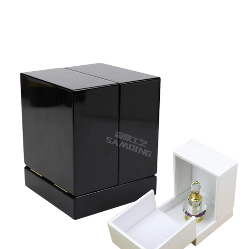 Gift wooden perfume box